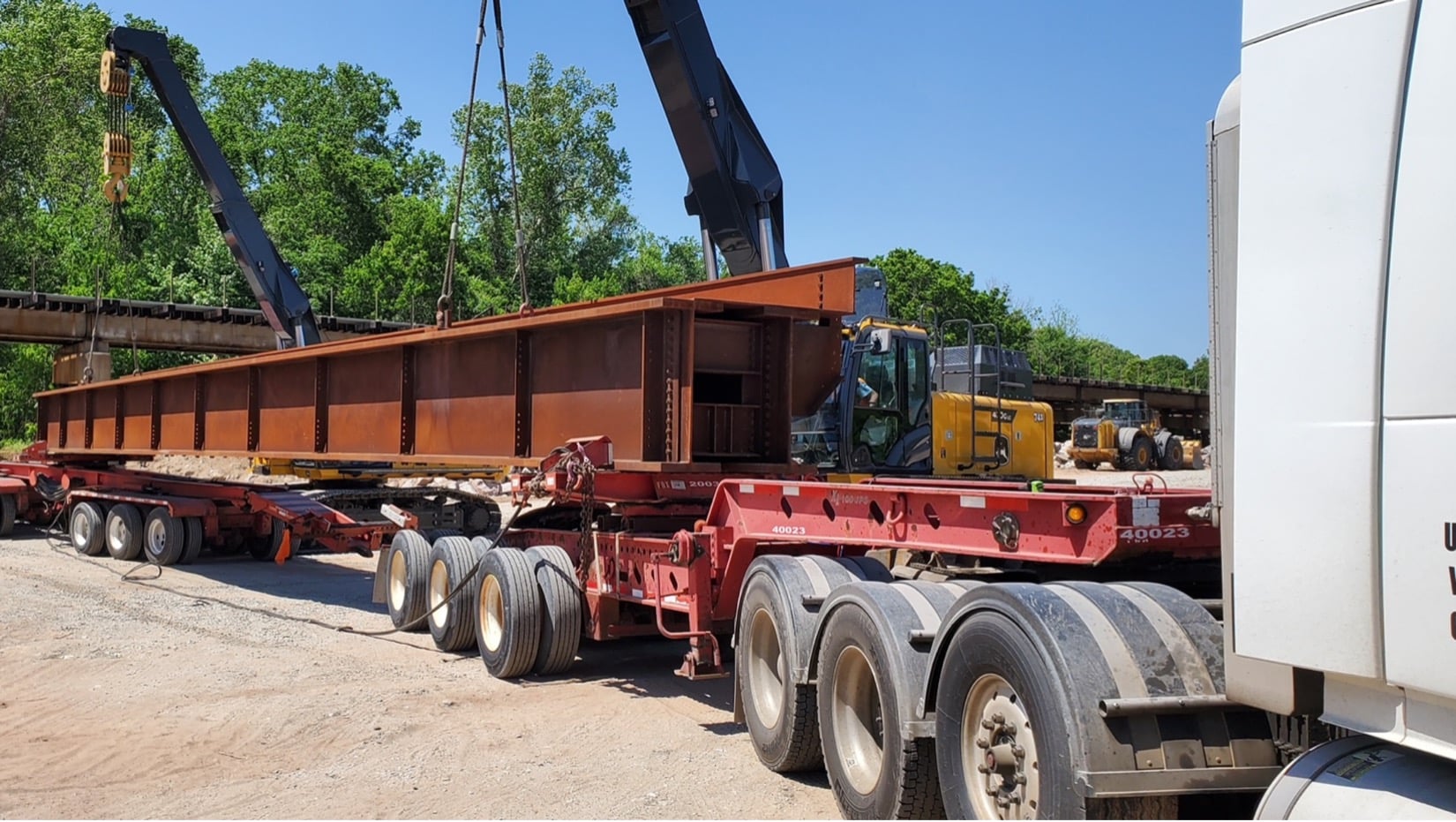Common Shipments Made by Heavy Haul Trucking Companies in Kansas City